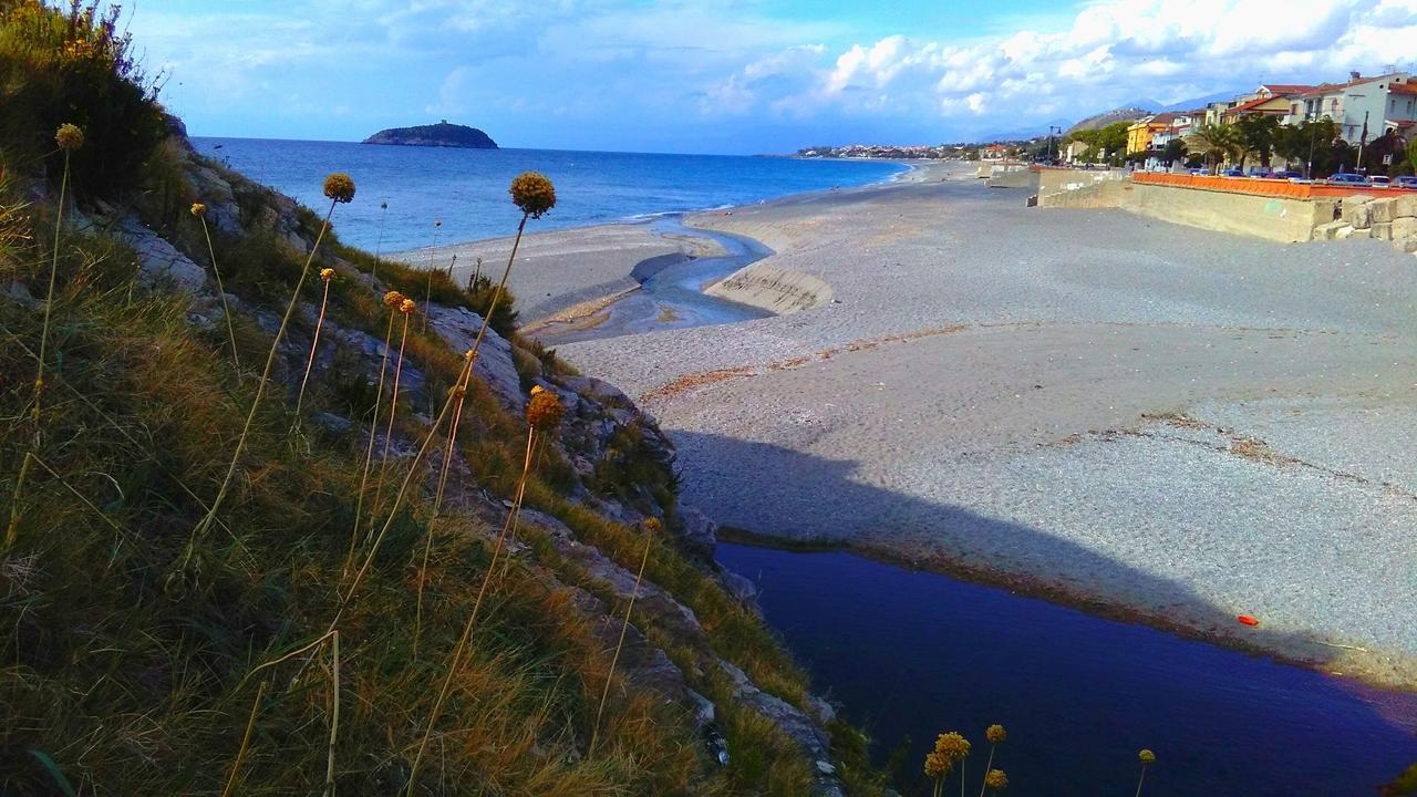 迪亚曼特Caletta Del Porto住宿加早餐旅馆 外观 照片