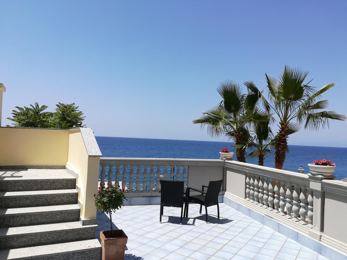 迪亚曼特Caletta Del Porto住宿加早餐旅馆 外观 照片