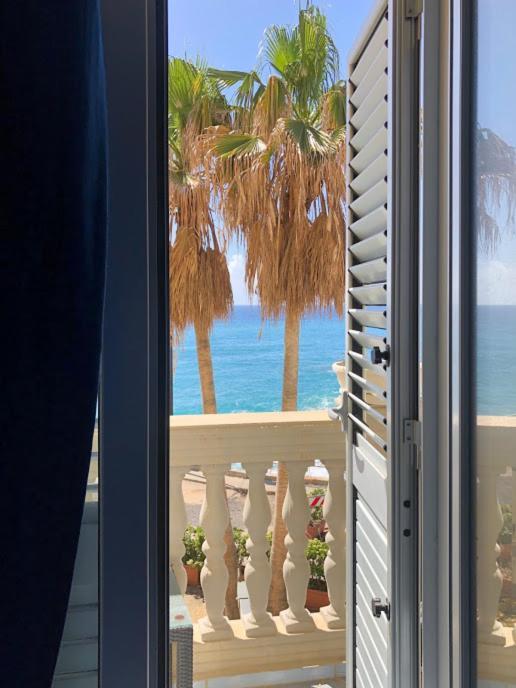 迪亚曼特Caletta Del Porto住宿加早餐旅馆 外观 照片